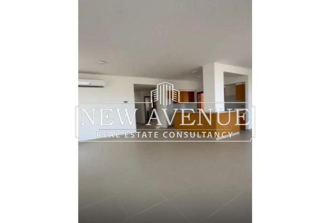 65925199 - Property Image 2