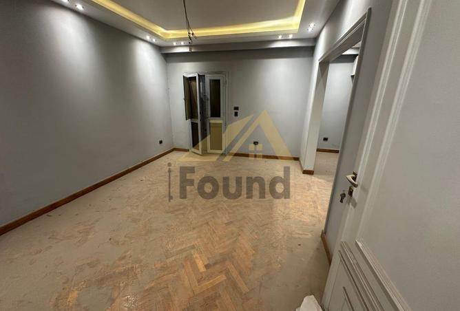 98278140 - Property Image 3