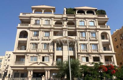 Apartment - 3 Bedrooms - 2 Bathrooms for sale in North Lotus - El Lotus - New Cairo City - Cairo