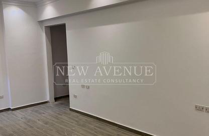 Apartment - 3 Bedrooms - 2 Bathrooms for sale in North Lotus - El Lotus - New Cairo City - Cairo