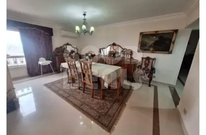 Apartment - 4 Bedrooms - 2 Bathrooms for sale in Abd Al Hamid Badawy St. - El Hegaz Square - El Nozha - Cairo