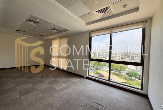 76503461 - Property Image 3