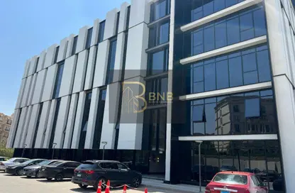 طابق كامل - استوديو - 5 حمامات للايجار في هايد بارك - مدينة القاهرة الجديدة - القاهرة