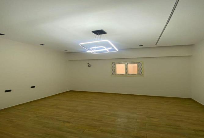 52463877 - Property Image 2