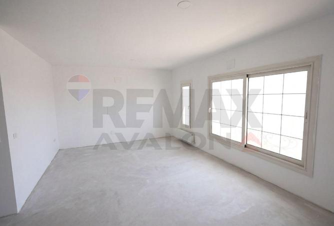89900367 - Property Image 2
