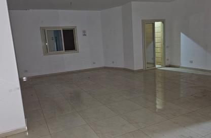 Apartment - 3 - 3 for sale in Doctor Ali Mosharafa St. - Al Narges 6 - Al Narges - New Cairo City - Cairo