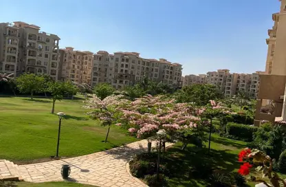 Apartment - 3 Bedrooms - 3 Bathrooms for sale in Privado - Madinaty - Cairo