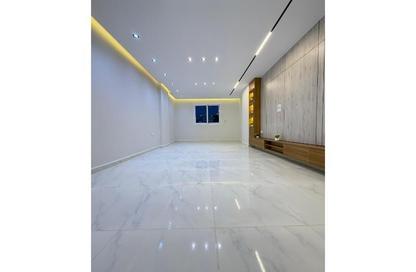 Apartment - 3 Bedrooms - 2 Bathrooms for sale in Gate 1 - Khofo - Hadayek El Ahram - Giza