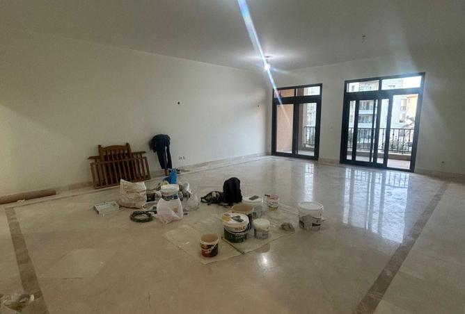 64137405 - Property Main Image