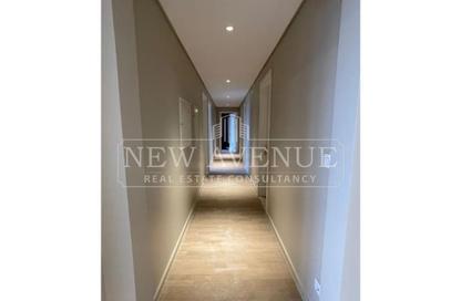 Apartment - 3 Bedrooms - 3 Bathrooms for sale in Fountain Side - Uptown Cairo - Mokattam - Cairo