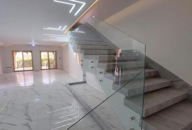 8708401 - Property Image 3