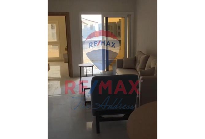 8580346 - Property Image 3