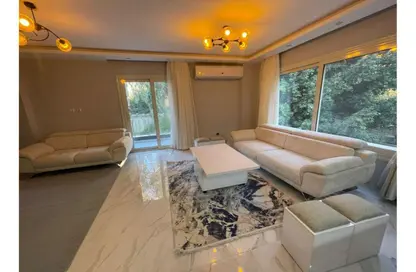 Apartment - 3 Bedrooms - 3 Bathrooms for sale in Sarayat Al Maadi - Hay El Maadi - Cairo