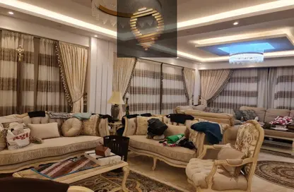 شقة - 4 غرف نوم - 3 حمامات للبيع في پريڤادو - مدينتي - القاهرة