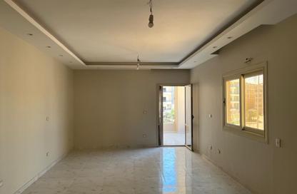 Apartment - 3 - 2 for rent in South Lotus - El Lotus - New Cairo City - Cairo