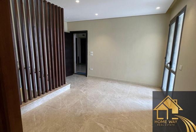 104876910 - Property Image 3