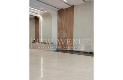 Office Space - Studio - 2 Bathrooms for sale in Business Plus - North Teseen St. - The 5th Settlement - New Cairo City - Cairo