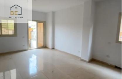 Apartment - 3 Bedrooms - 2 Bathrooms for sale in Al Narges 6 - Al Narges - New Cairo City - Cairo Apartment - 3 Bedrooms - 2 Bathrooms for sale in Al Narges 6 - Al Narges - New Cairo City - Cairo
