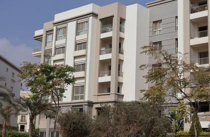 Apartment - 3 Bedrooms - 3 Bathrooms for sale in Hyde Park - New Cairo City - Cairo