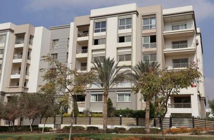 Apartment - 3 Bedrooms - 3 Bathrooms for sale in Hyde Park - New Cairo City - Cairo