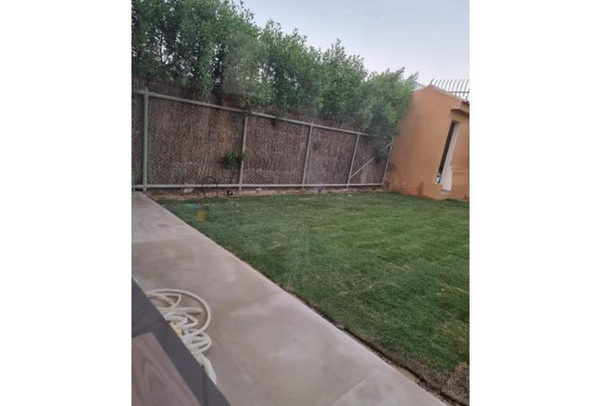 96864028 - Property Main Image