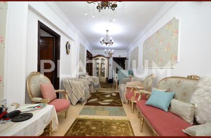Apartment - 2 Bedrooms - 1 Bathroom for sale in Sidi Beshr Mosque St. - Sidi Beshr - Hay Awal El Montazah - Alexandria