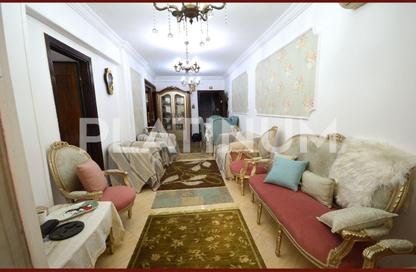 Apartment - 2 Bedrooms - 1 Bathroom for sale in Sidi Beshr Mosque St. - Sidi Beshr - Hay Awal El Montazah - Alexandria