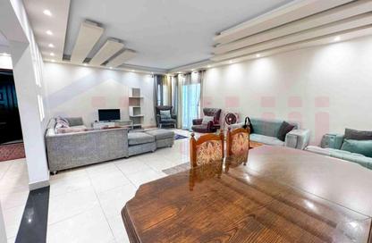 Apartment - 2 Bedrooms - 1 Bathroom for sale in Stanley - Hay Sharq - Alexandria