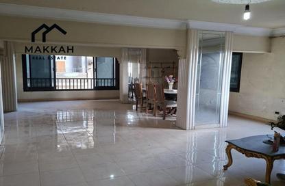 Apartment - 3 Bedrooms - 2 Bathrooms for sale in Salah Salem St. - Roxy - Heliopolis - Masr El Gedida - Cairo