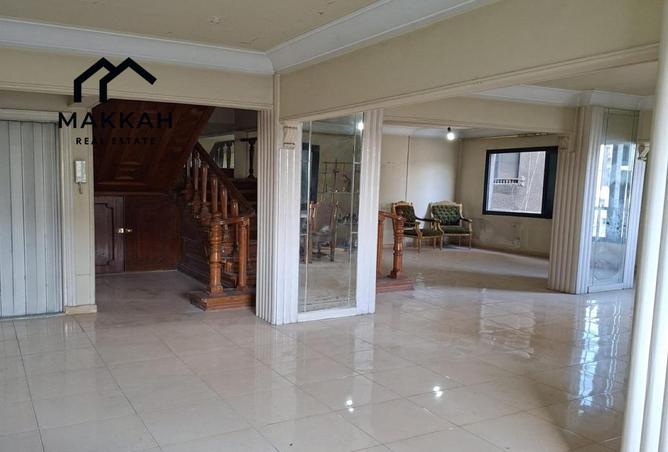 74313592 - Property Image 3