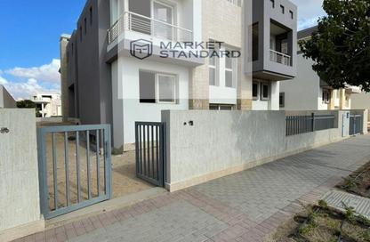 Villa - 6 Bedrooms - 7+ Bathrooms for sale in Cairo Festival City - North Investors Area - New Cairo City - Cairo