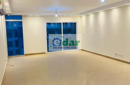 Apartment - 3 Bedrooms - 3 Bathrooms for rent in Hyde Park - New Cairo City - Cairo