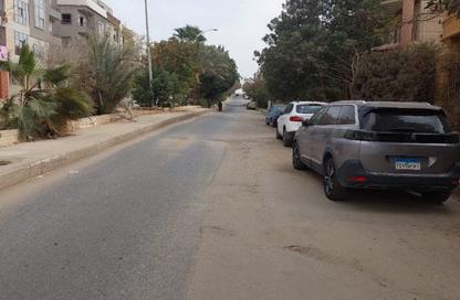 Apartment - 3 - 1 for sale in Omar Makram St. - Neighborhood B - 2nd District West - Shorouk City - Cairo
