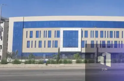 Medical Facility - Studio - 2 Bathrooms for sale in Mivida - 5th Settlement Compounds - The 5th Settlement - New Cairo City - Cairo Medical Facility - Studio - 2 Bathrooms for sale in Mivida - 5th Settlement Compounds - The 5th Settlement - New Cairo City - Cairo