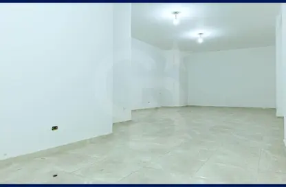 محل تجاري - استوديو للبيع في شارع مسجد الهدايه - سابا باشا - حي شرق - الاسكندرية