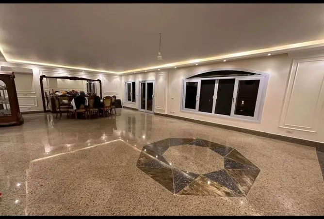 77051408 - Property Image 3