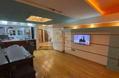 Apartment - 3 Bedrooms - 3 Bathrooms for sale in 7th Sector - Zahraa El Maadi - Hay El Maadi - Cairo