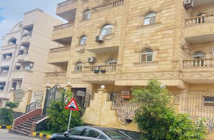 Apartment - 3 Bedrooms - 2 Bathrooms for sale in South Lotus - El Lotus - New Cairo City - Cairo Apartment - 3 Bedrooms - 2 Bathrooms for sale in South Lotus - El Lotus - New Cairo City - Cairo