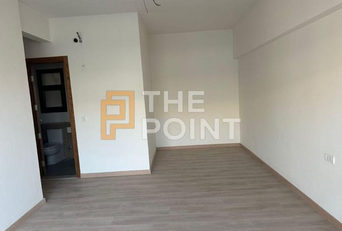 8581578 - Property Image 2