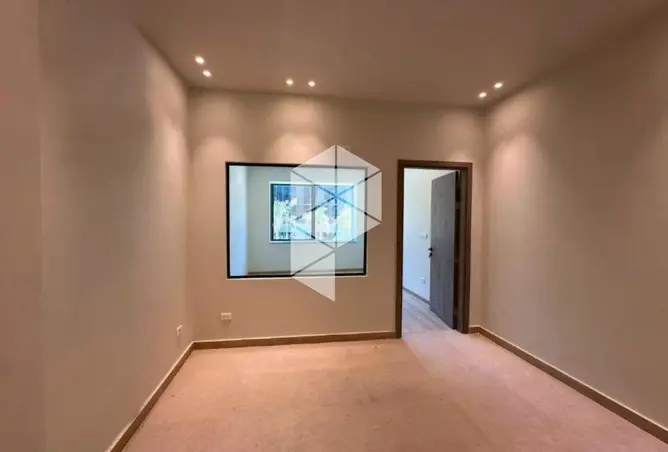 118290103 - Property Image 2