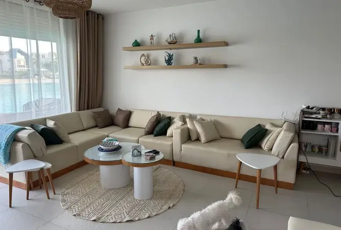 98010719 - Property Image 2