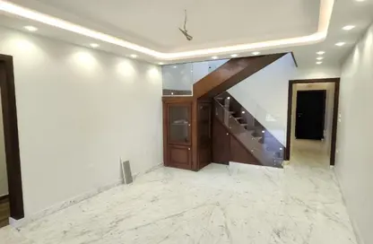 (بنتهاوس  (روف - 3 غرف نوم - 3 حمامات للايجار في ميدتاون - المستثمرين الجنوبية - مدينة القاهرة الجديدة - القاهرة