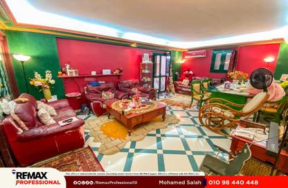 Apartment - 3 Bedrooms - 2 Bathrooms for rent in Tiba St. - Sporting - Hay Sharq - Alexandria