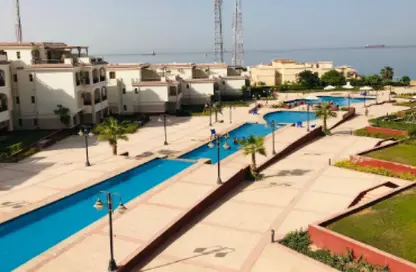 Chalet - 3 Bedrooms - 3 Bathrooms for sale in Dolphin Beach - Al Ain Al Sokhna - Suez