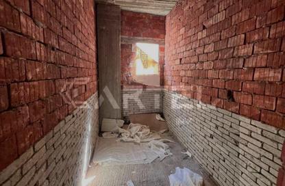 Apartment - 3 Bedrooms - 2 Bathrooms for sale in New Narges - New Cairo City - Cairo