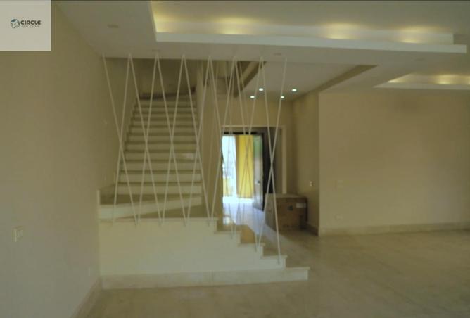 54242067 - Property Image 2