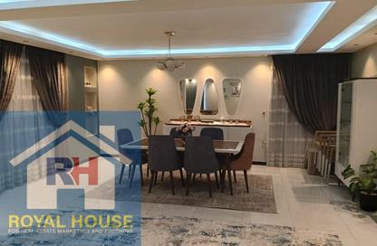 Apartment - 3 Bedrooms - 2 Bathrooms for sale in Nasr City - Cairo