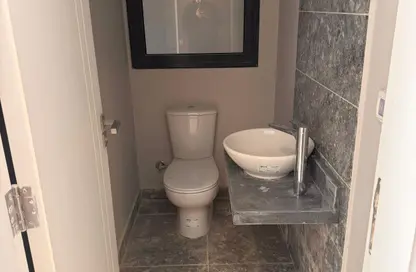 Apartment - 1 Bedroom - 2 Bathrooms for rent in Village West - Sheikh Zayed Compounds - Sheikh Zayed City - Giza