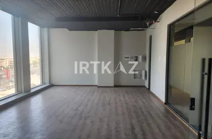 مساحات مكتبية - غرفة نوم - 1 حمام للايجار في شارع مجمع البنوك - شارع التسعين الجنوبي - التجمع الخامس - مدينة القاهرة الجديدة - القاهرة