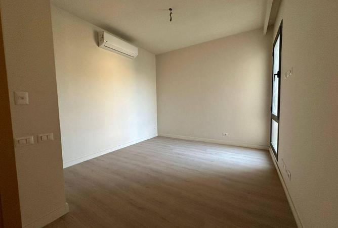 73496137 - Property Image 2